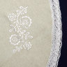 Скатерть круглая серая с белым кружевом и кружевной вышивкой арт. 5с-616а, d-90