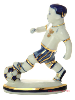 Скульптура Футболист Гжель